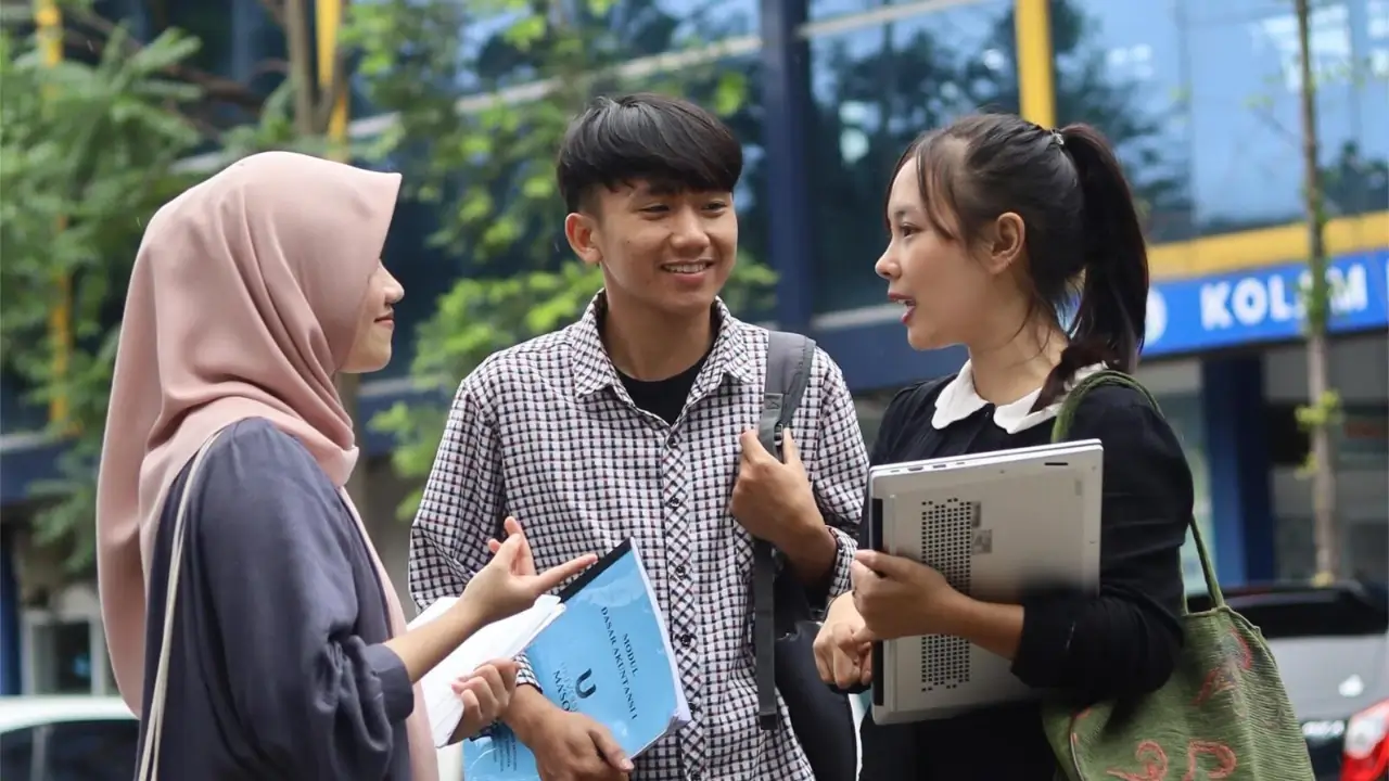 Perbedaan PTN dan PTS